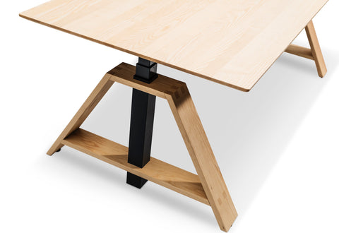 Höhenverstellbarer Schreibtisch MOTU A Plus mit Eschentischplatte