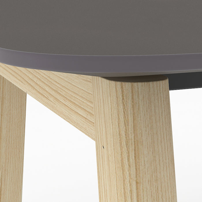 Nova Wood Schreibtisch mit HPL FENIX Tischplatte und Eschenbeinen aus Vollholz