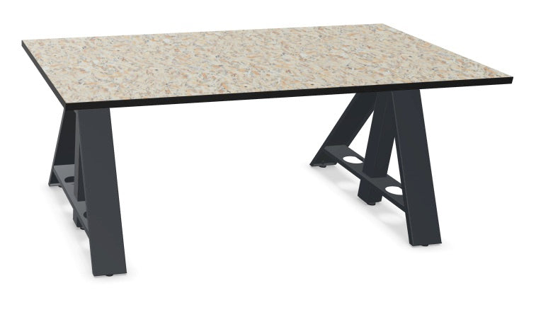 Höhenverstellbarer MOTU A Plus Schreibtisch mit OSB Platte und Gestell A-Plus schwarz